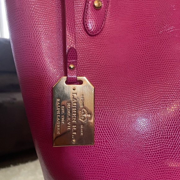 Pretty Hot Pink Ralph Lauren Patent Leather Tote with gold hardware - Picture 7 of 8